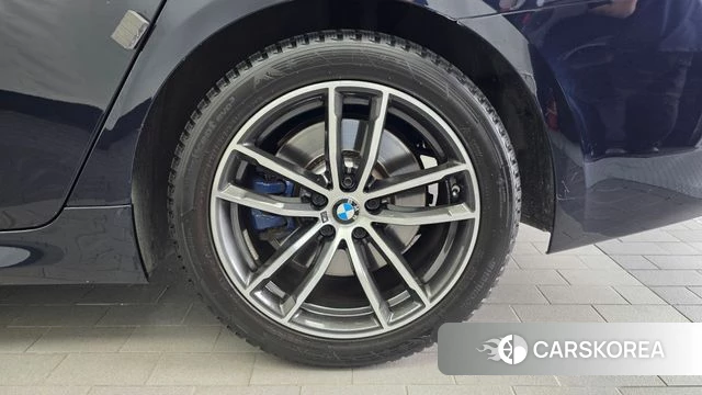 BMW 5 Series (G30) id 4585303 из Кореи 13
