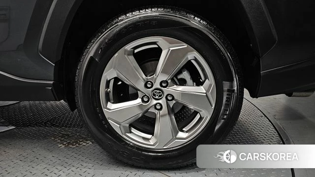 Toyota RAV4 5th Generation id 4502324 из Кореи 13