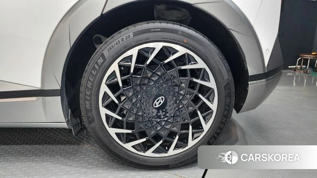 Hyundai Ionic 5 id 4560870 из Кореи 13