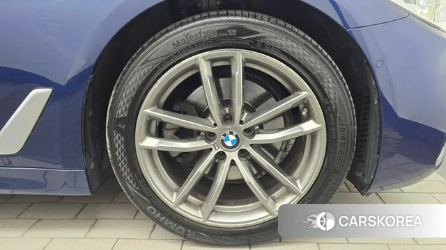 BMW 5 Series (G30) id 4785413 из Кореи 13