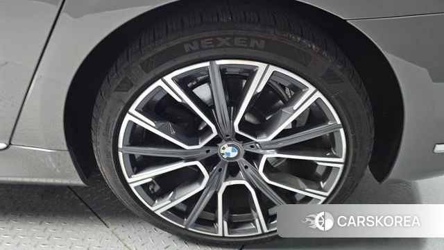 BMW 7 Series (G11) id 4580899 из Кореи 13