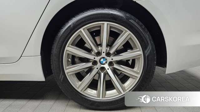 BMW 5 Series (G30) id 4551801 из Кореи 13