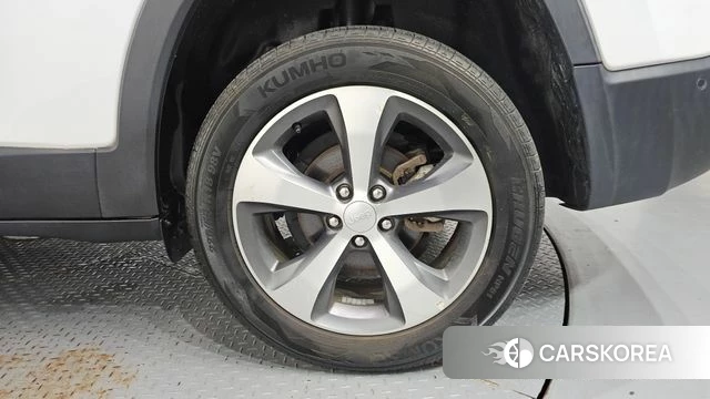 Jeep Cherokee (KL) id 4732256 из Кореи 13
