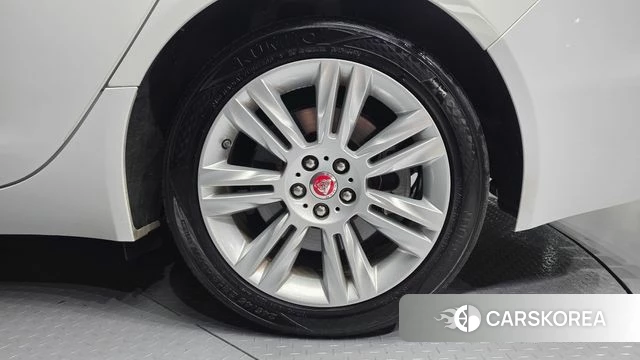 Jaguar XF (X260) id 4295104 из Кореи 13