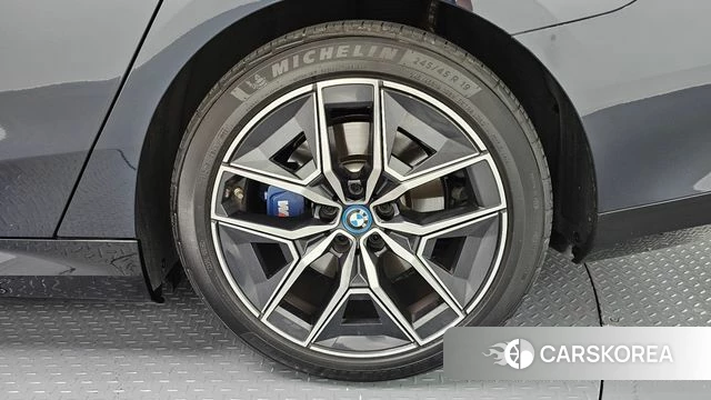 BMW i5 (G60) id 4623515 из Кореи 13