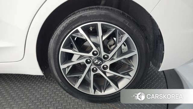 Hyundai The New Avante AD id 4465518 из Кореи 13