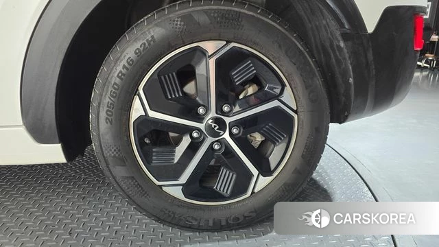 Kia Di Ol Nu Niro id 4500690 из Кореи 13