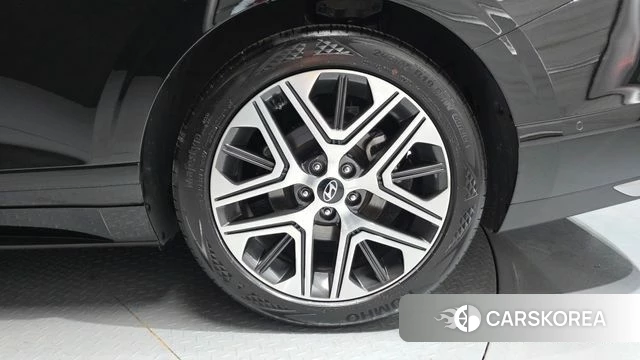 Hyundai Grandeur (GN7) id 4201487 из Кореи 13