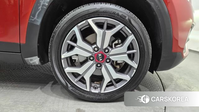 Kia Seltos id 4775709 из Кореи 13