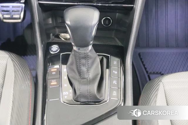 Volkswagen Tiguan X id 4261126 из Китая 13