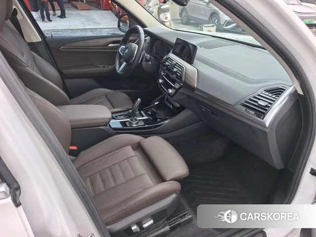 BMW X3 id 4215732 из Китая 13