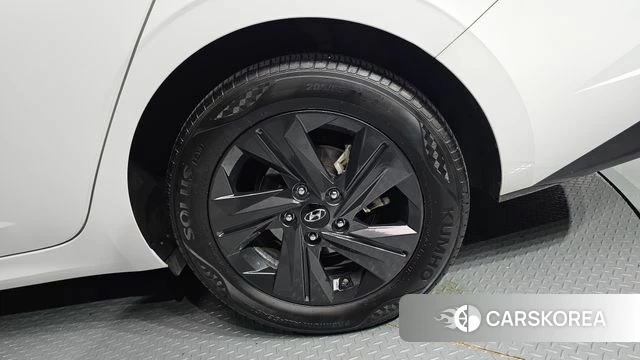 Hyundai Avante (CN7) id 4376098 из Кореи 13