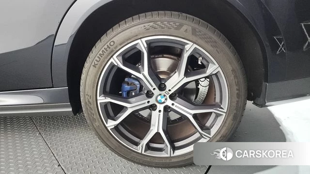 BMW X6 (G06) id 4592764 из Кореи 13