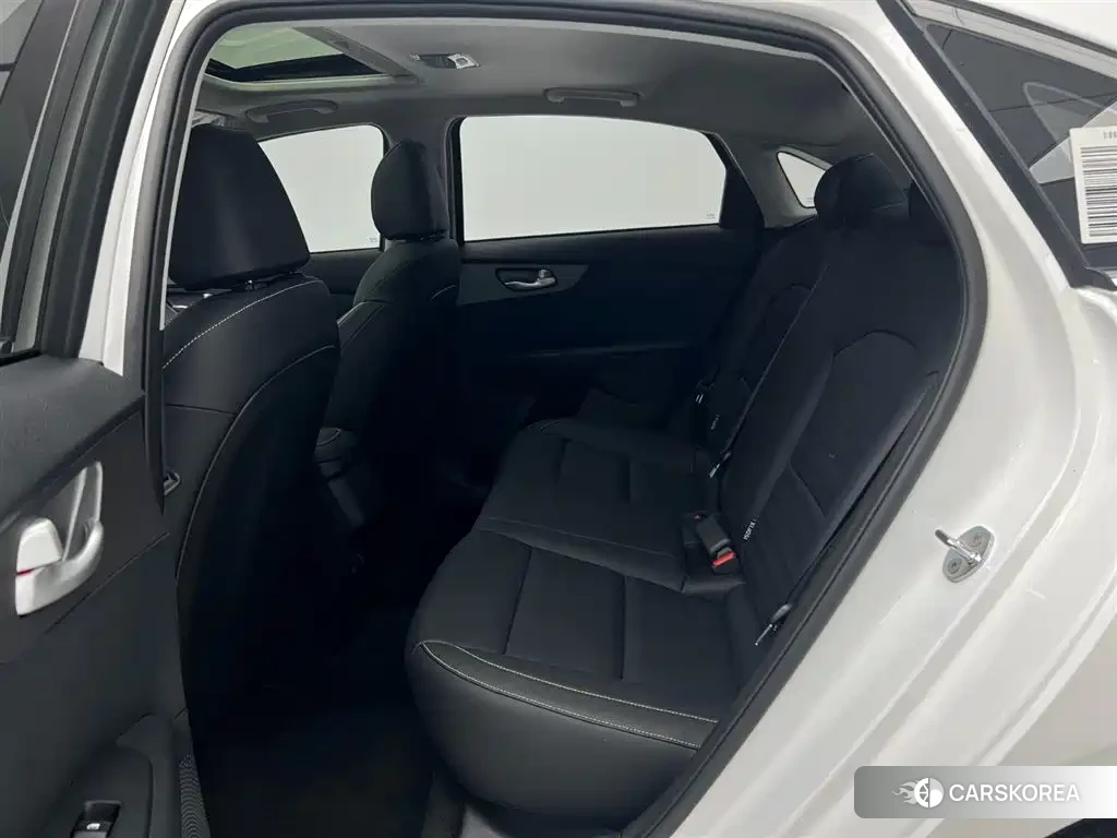 Kia K3 id 4538686 из Китая 13