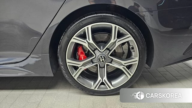 Kia Stinger id 4677898 из Кореи 13