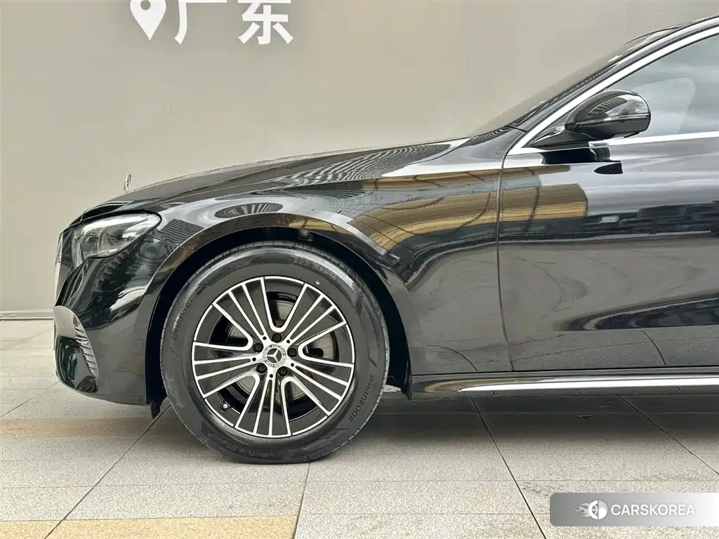 Mercedes-Benz E-Class id 4577661 из Китая 13