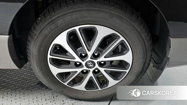 Hyundai The New Grand Starex id 4384793 из Кореи 13
