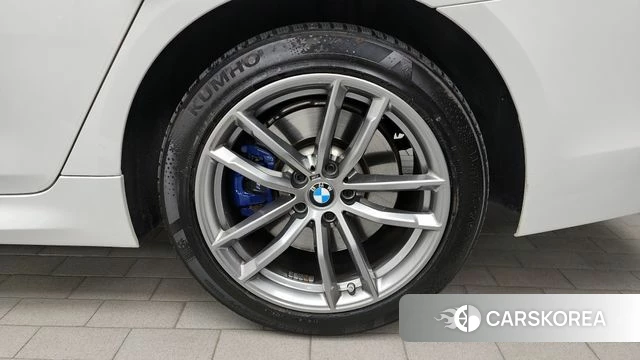 BMW 5 Series (G30) id 4339070 из Кореи 13