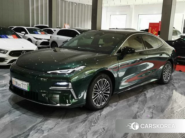 Geely Galaxy Galaxy Sparkle 8 PHEV id 4220909 из Китая 13
