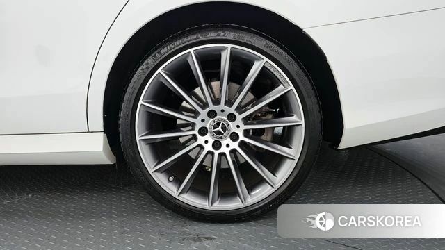 Mercedes-Benz E-Class W213 id 4250094 из Кореи 13