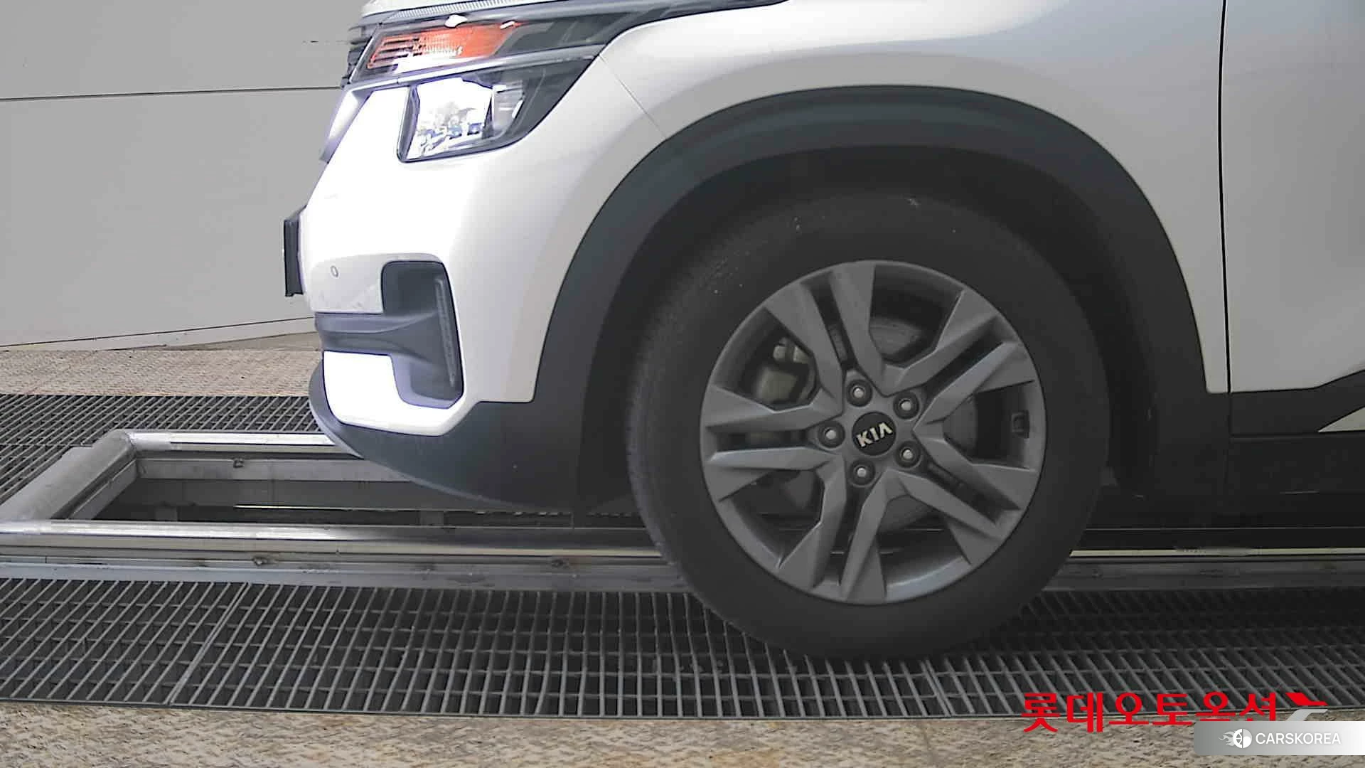 Kia Seltos id 3888424 из Кореи 13