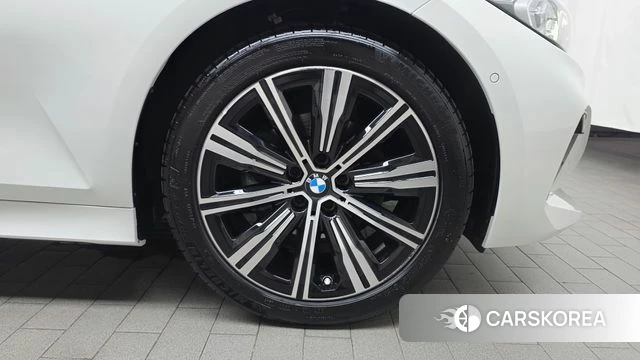BMW 3 Series (G20) id 4612347 из Кореи 13