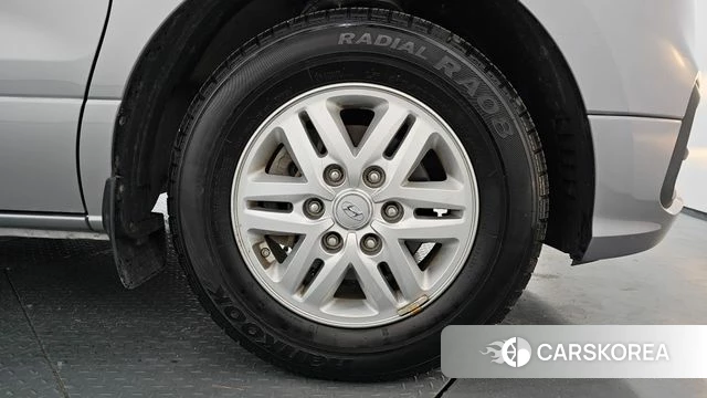 Hyundai The New Grand Starex id 4557769 из Кореи 13