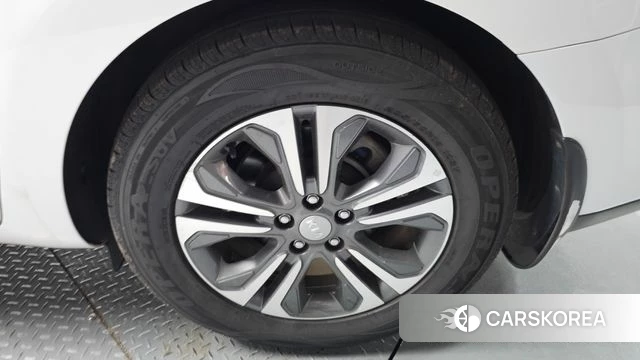 Kia The New Carnival id 4536376 из Кореи 13