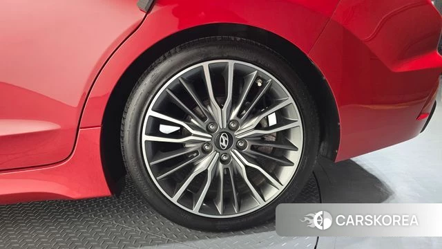 Hyundai Avante AD id 4435627 из Кореи 13