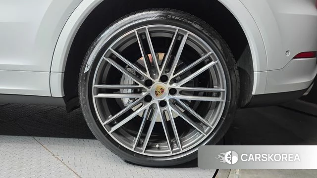 Porsche Cayenne (PO536) id 4422179 из Кореи 13