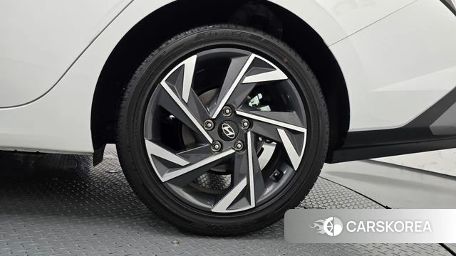 Hyundai The New Avante (CN7) id 4560212 из Кореи 13