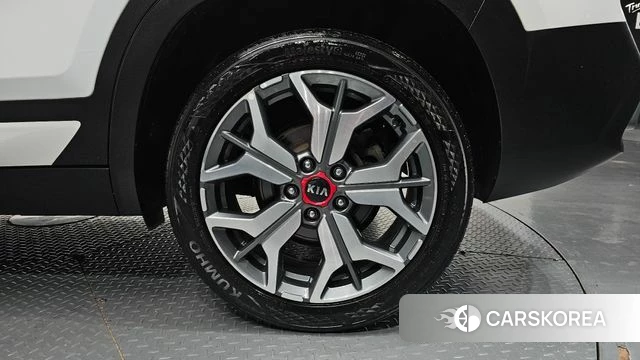 Kia Seltos id 4882200 из Кореи 13