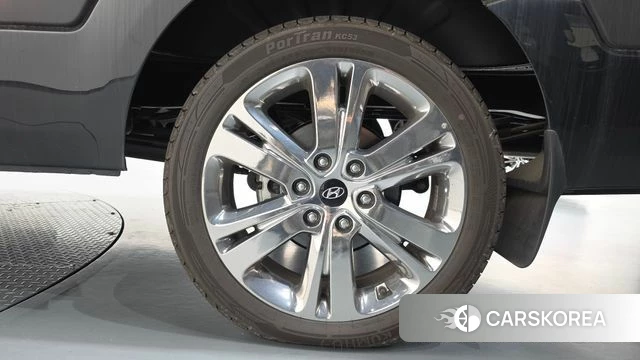 Hyundai Solati id 4921315 из Кореи 13