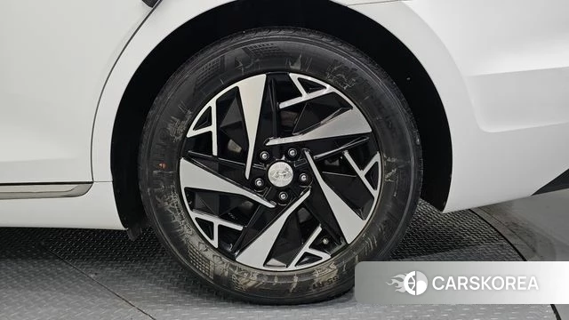 Hyundai The New Grandeur IG Hybrid id 4231568 из Кореи 13