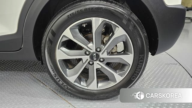 Kia Stonic id 4465426 из Кореи 13