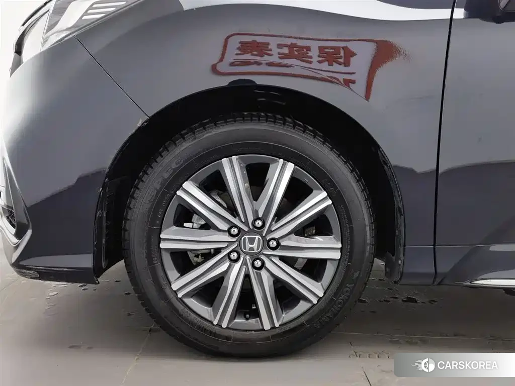 Honda Odyssey id 4515356 из Китая 14