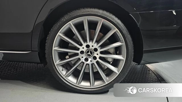 Mercedes-Benz E-Class W213 id 4408739 из Кореи 13