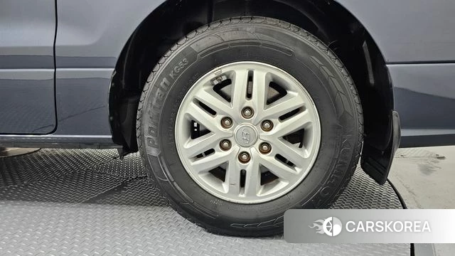 Hyundai The New Grand Starex id 4638128 из Кореи 13