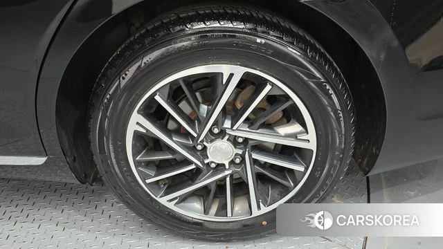 Hyundai The New Grandeur IG id 4283704 из Кореи 13