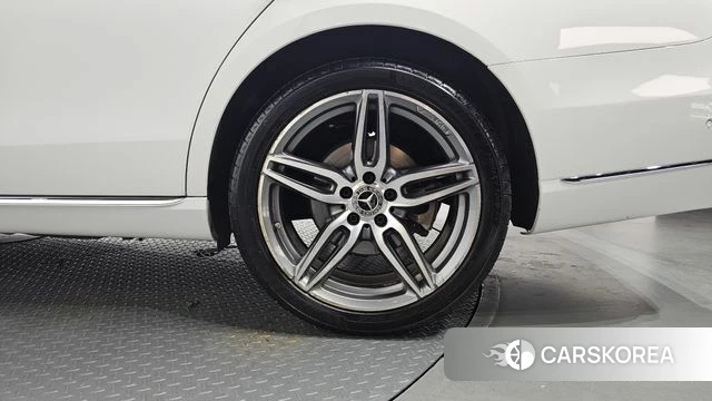 Mercedes-Benz E-Class W213 id 4717574 из Кореи 13