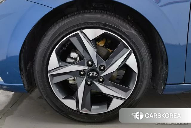 Hyundai Elantra id 4205697 из Китая 13