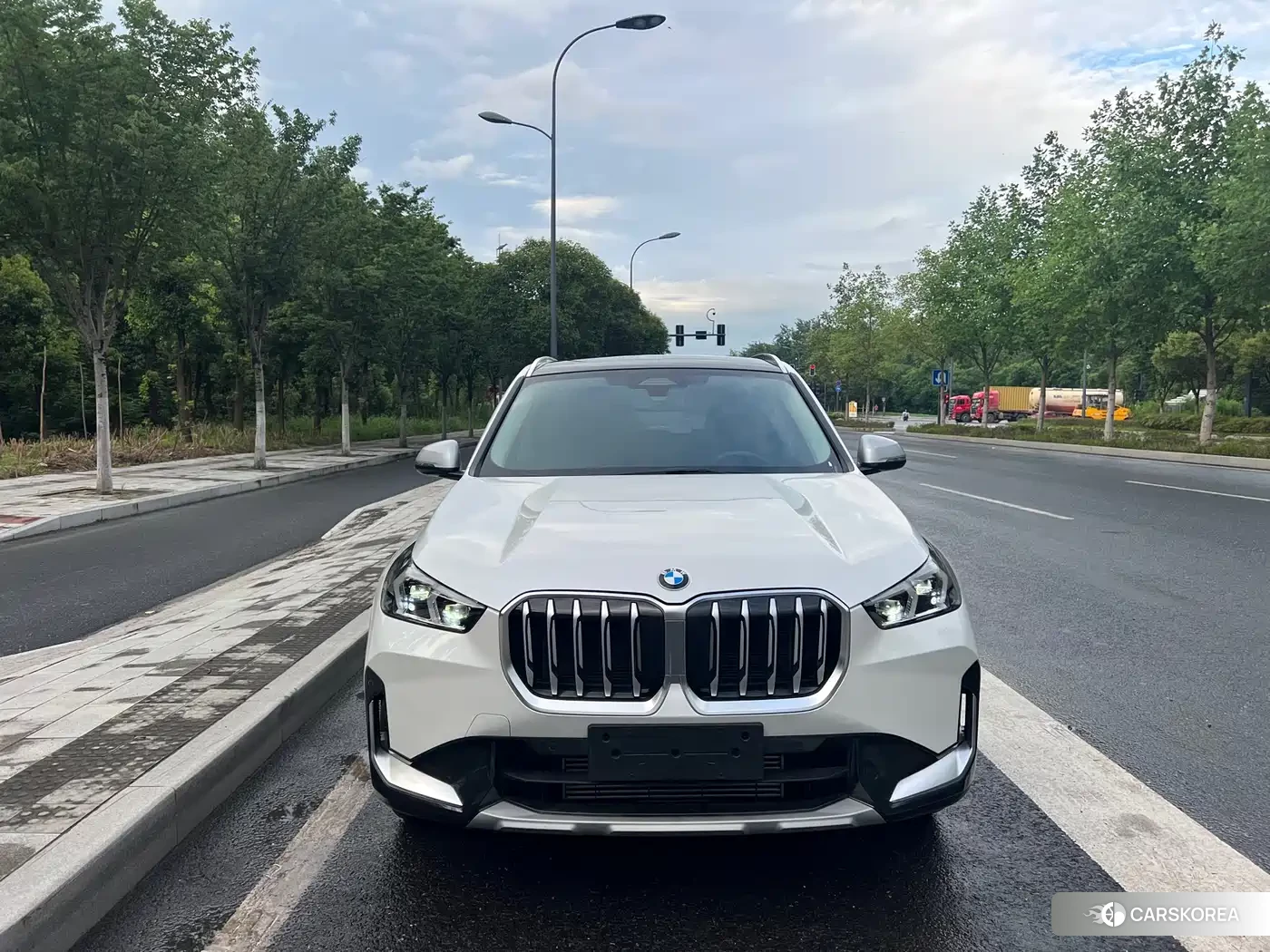 BMW X1 id 4553624 из Китая 13