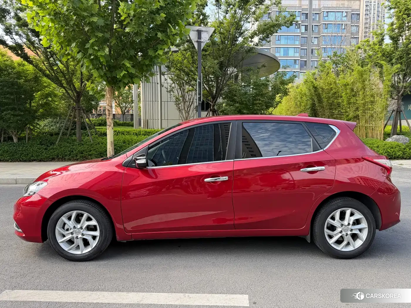 Nissan Tiida id 4629482 из Китая 13