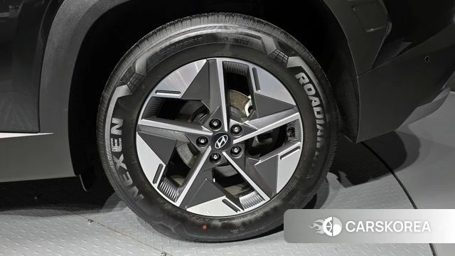 Hyundai The New Tucson (NX4) id 4381258 из Кореи 13