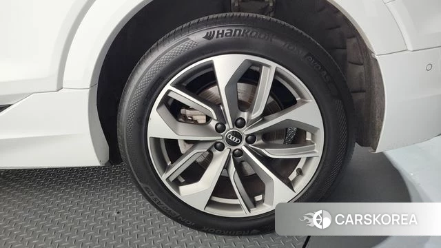 Audi e-Tron id 4507105 из Кореи 13