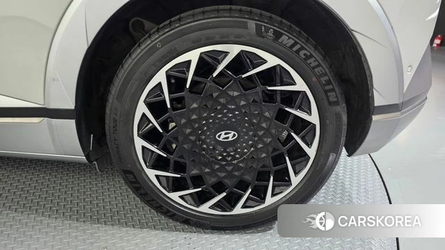 Hyundai Ionic 5 id 4489389 из Кореи 13