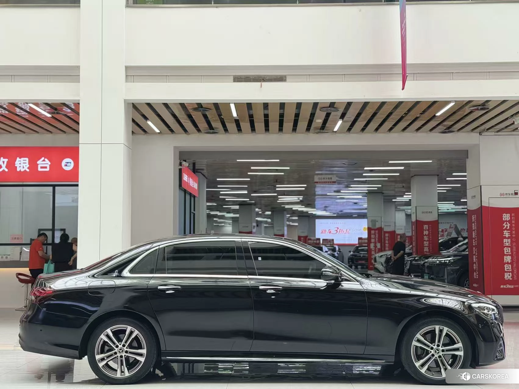 Mercedes-Benz E-class id 4419269 из Китая 13