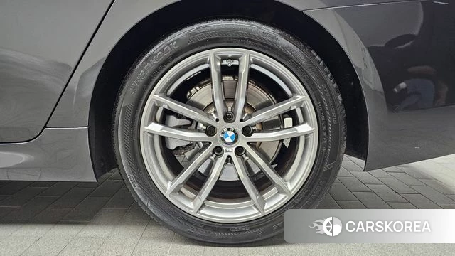 BMW 5 Series (G30) id 4667224 из Кореи 13