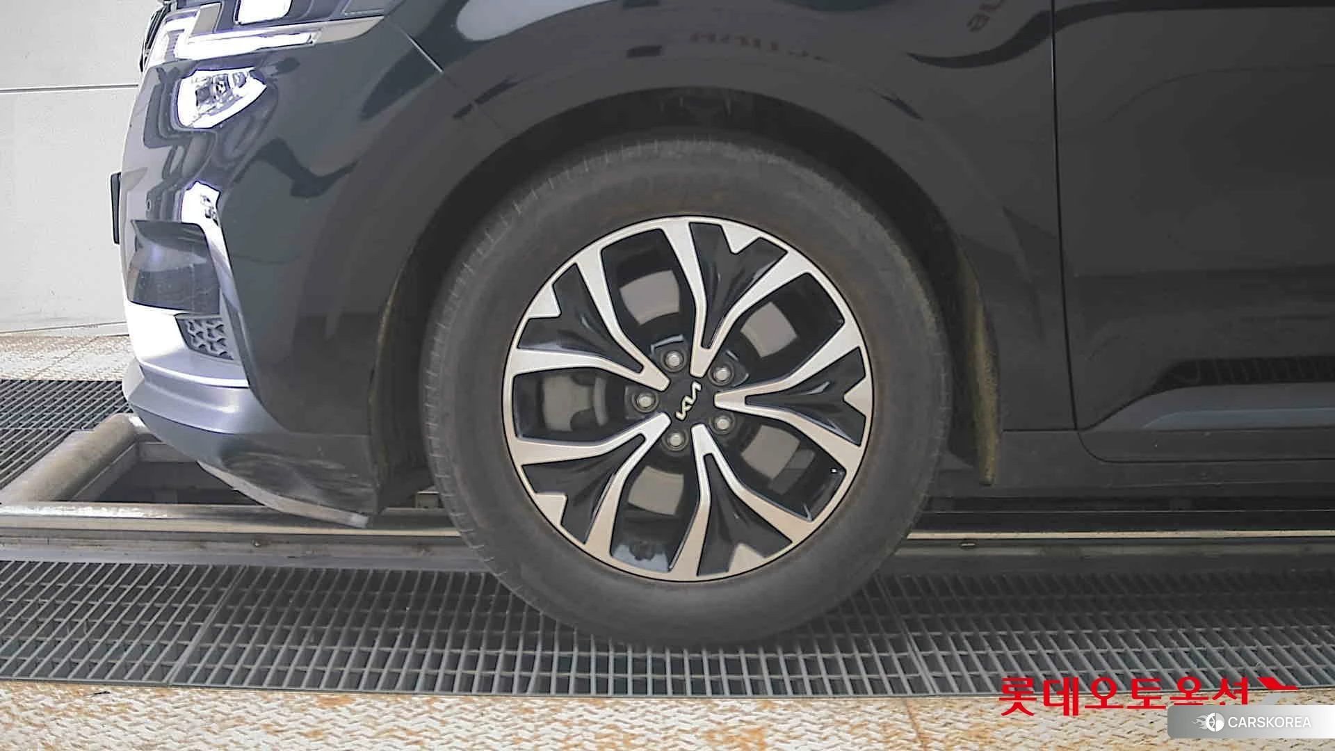 Kia Carnival id 4664336 из Кореи 13