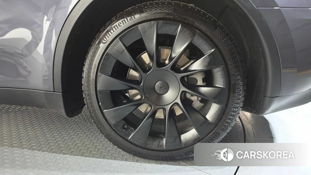 Tesla Model Y id 4292395 из Кореи 13